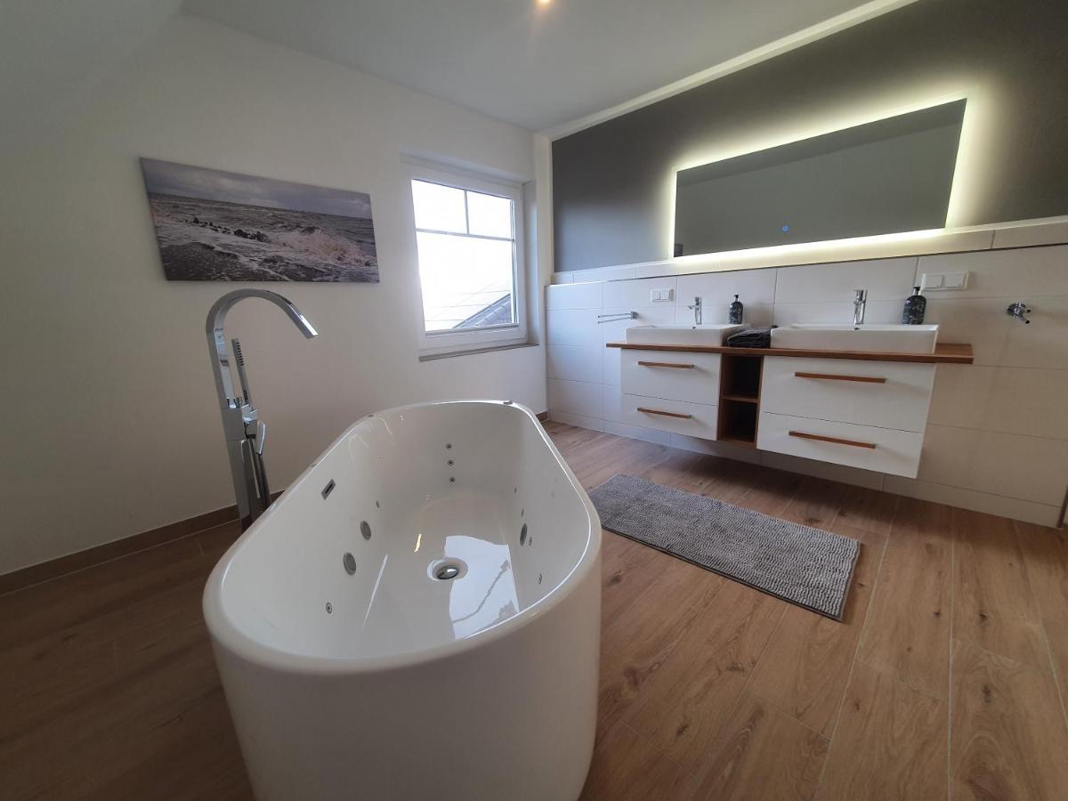 Ferienhaus Meerblick 펠웜 외부 사진
